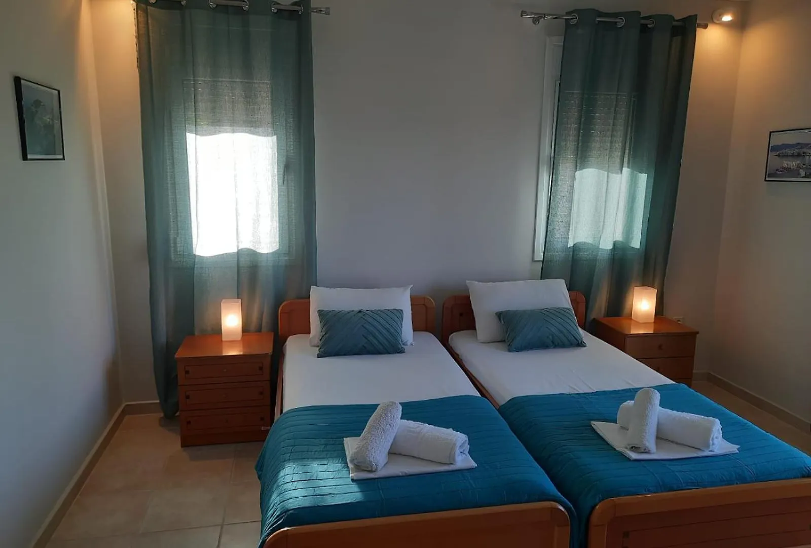 Bright New Garden Villa Hanioti
